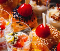 Événement professionnel en Île-de-France : pensez à faire appel à un traiteur